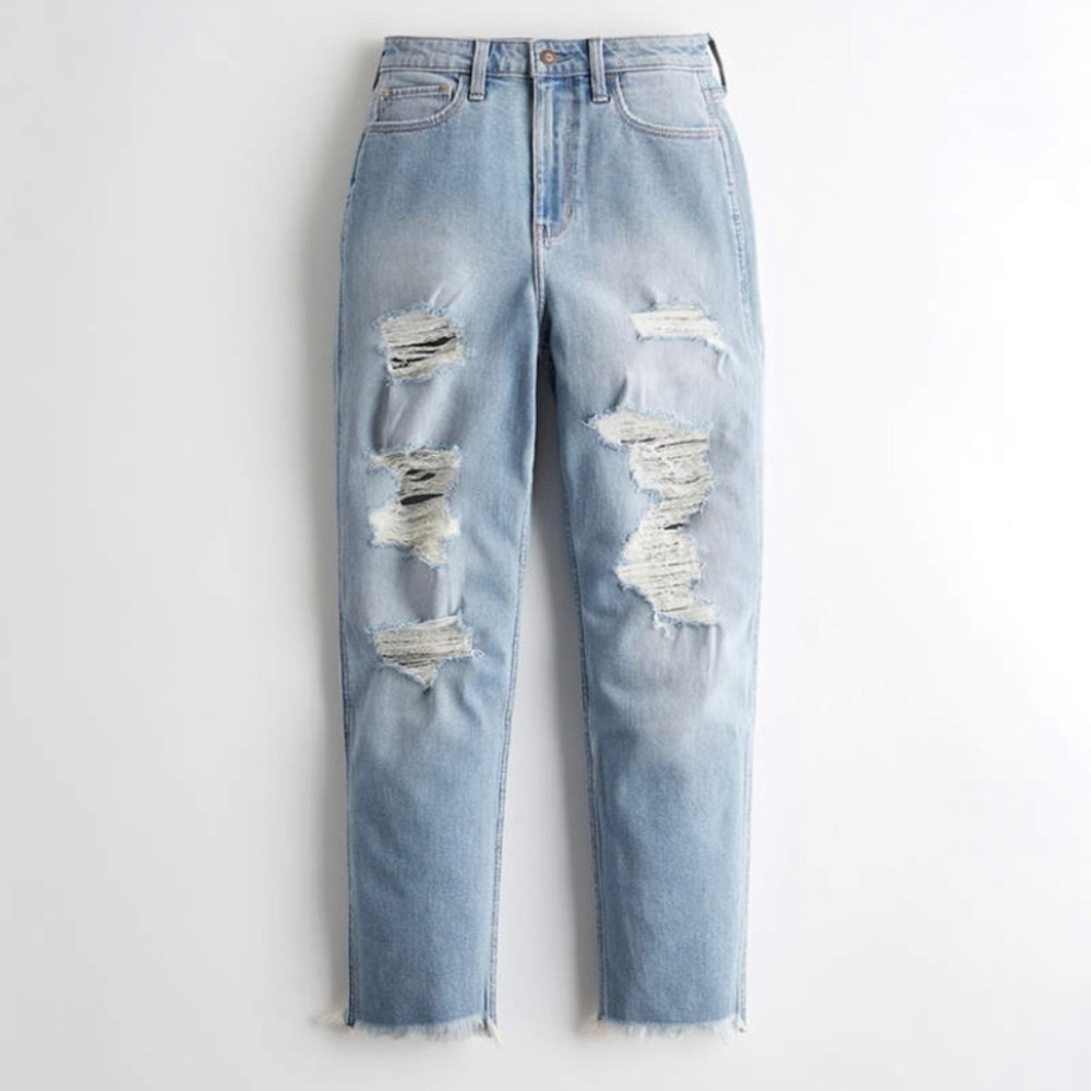 Hollister Co. Ultra High Rise Mom Jeans